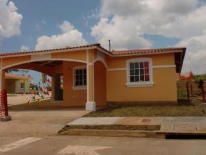 Hermosas casas en conjunto cerrado en Arraiján cabecera para vivir y disfrutar con toda la familia